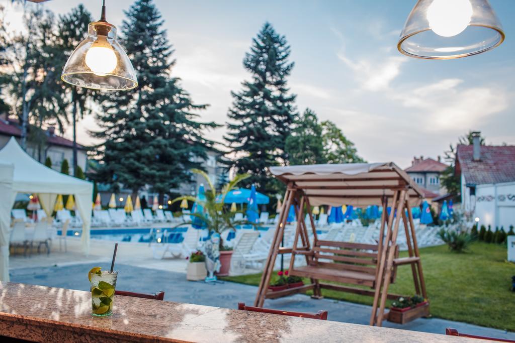 Chateau Montagne Hotel Troyan Troyan  Εξωτερικό φωτογραφία