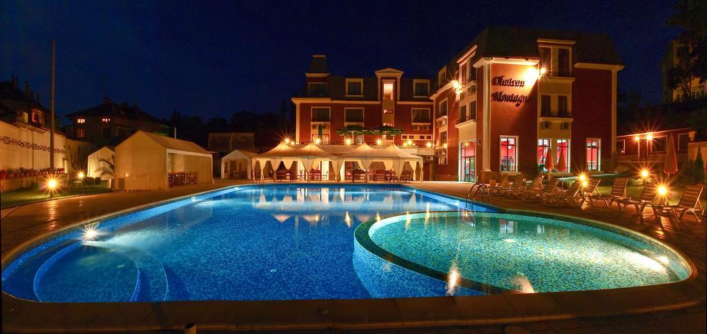 Chateau Montagne Hotel Troyan Troyan  Εξωτερικό φωτογραφία